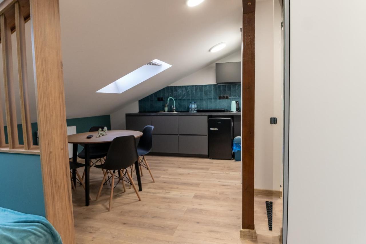 Uroczy, Przytulny Apartament Poddasze Радом Екстер'єр фото